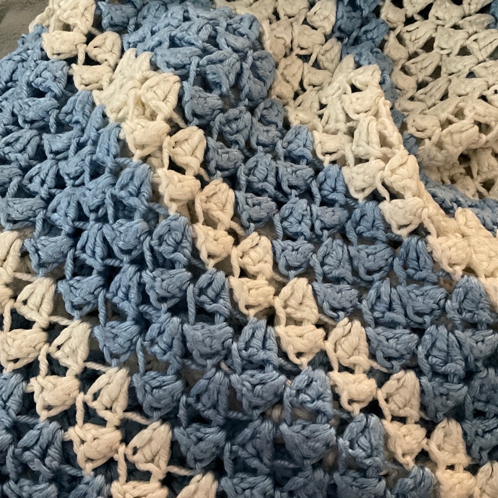 Beautiful & Delicate Vintage Handmade Crochet Blue & White Striped Blanket - Picture 6 of 6